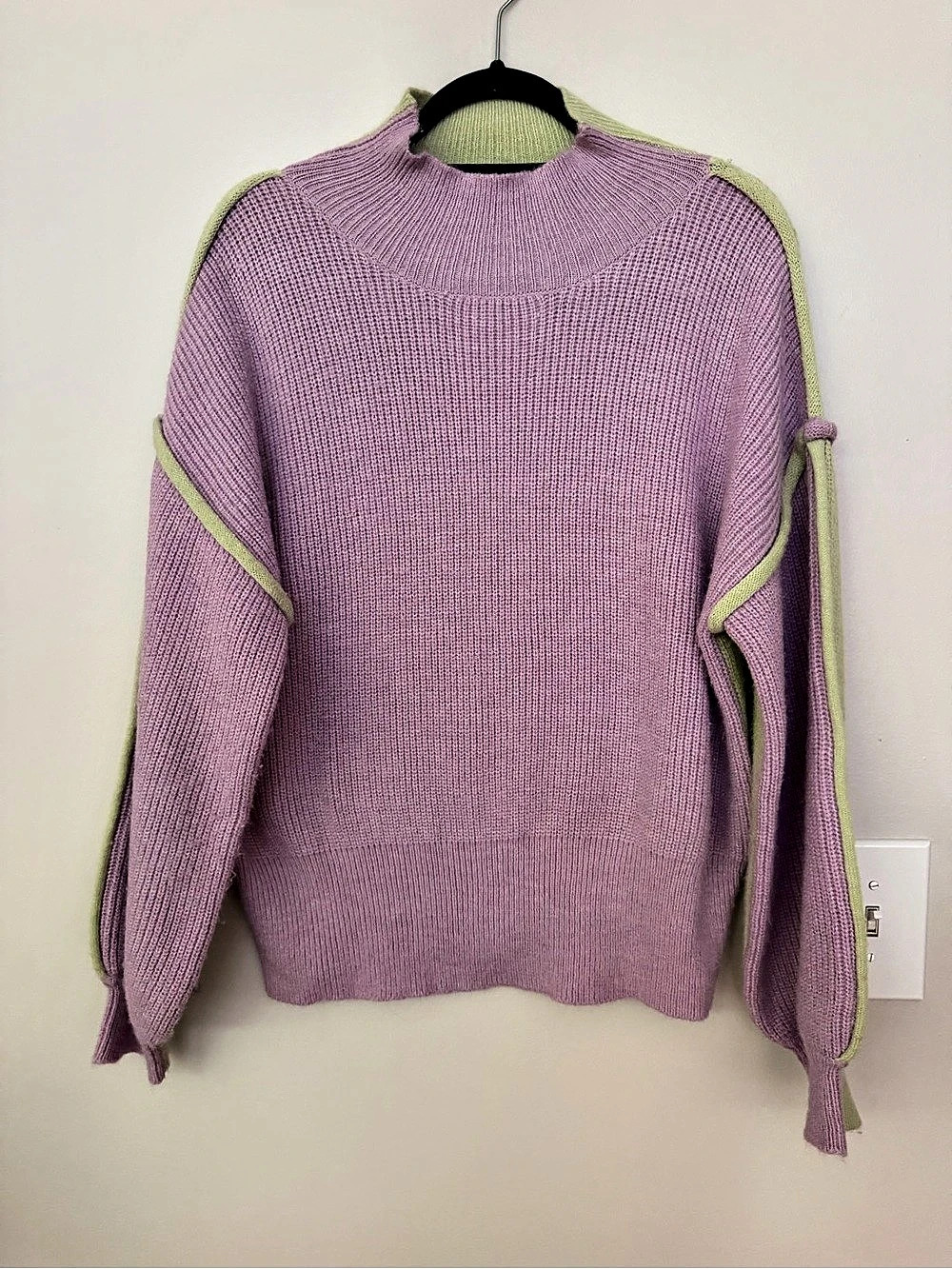 mittoshop Color Block Crewneck Sweater in Purple & Green Size Medium
